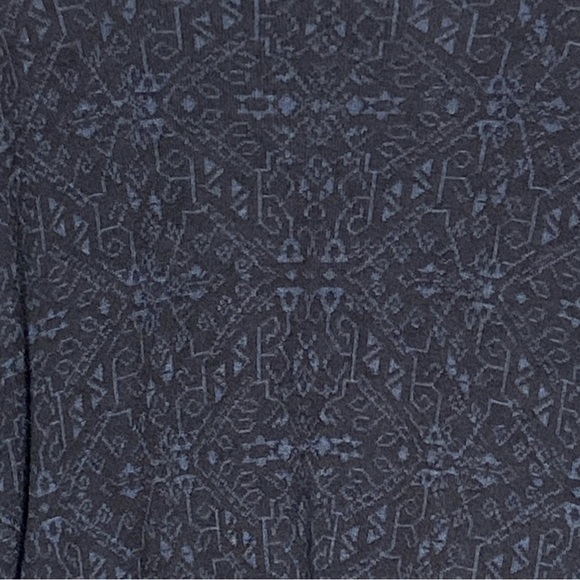 PERUVIAN CONNECTION Women’s Blue and Black Patterned Oversized Kimono Cardigan - Picture 5 of 5